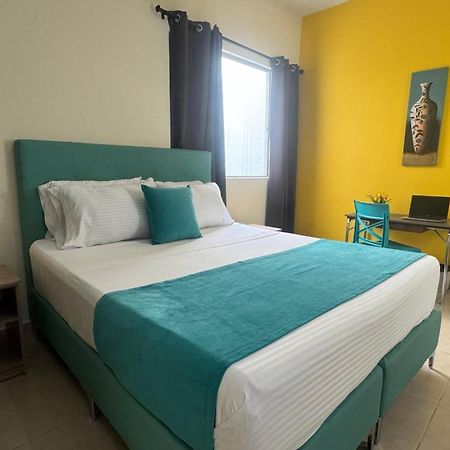 Hotel Cataluna - Soluciones Hoteleras Перейра Екстериор снимка