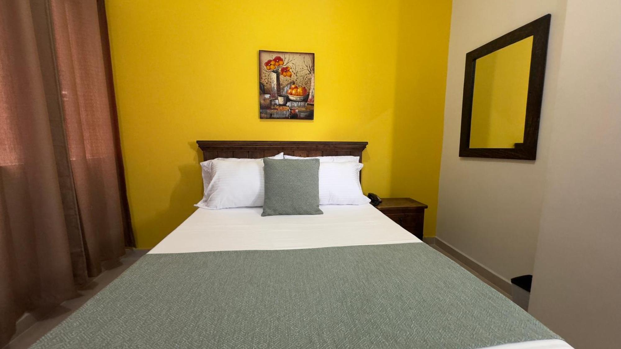 Hotel Cataluna - Soluciones Hoteleras Перейра Екстериор снимка